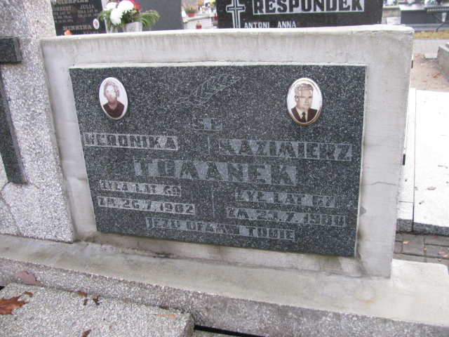 Weronika Tomanek 1913 Herby - Grobonet - Wyszukiwarka osób pochowanych